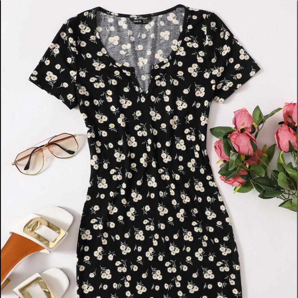 Ditsy Floral Notched Neck Bodycon Dress